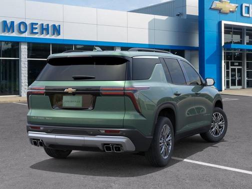 Green Metallic 2027 Chevrolet Traverse LT
