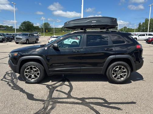2021 Jeep Cherokee Trailhawk
