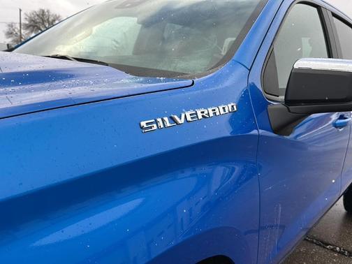 2025 Chevrolet Silverado 1500 LT