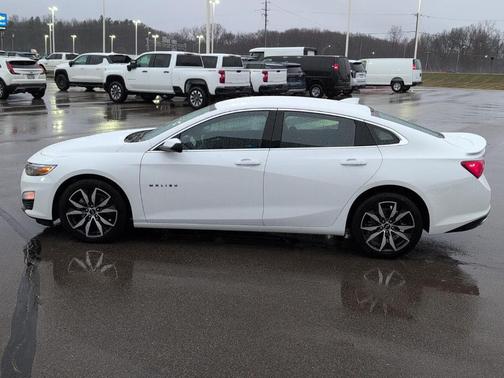 2023 Chevrolet Malibu RS