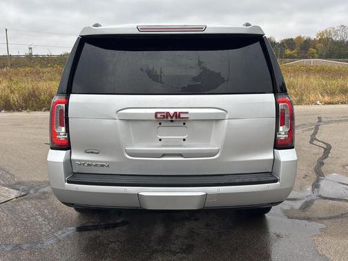 2020 GMC Yukon SLE