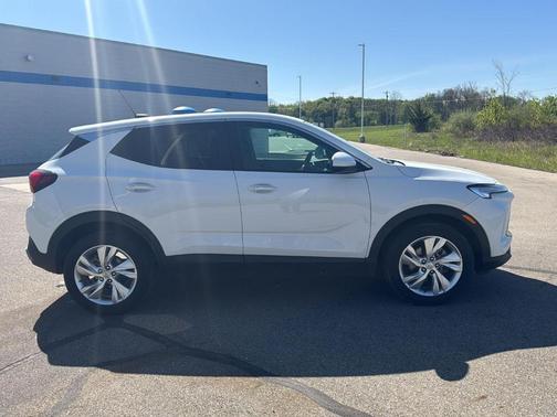 Summit White 2025 Buick Encore GX Preferred
