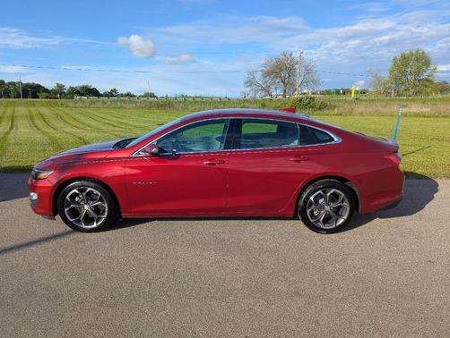 2022 Chevrolet Malibu LT