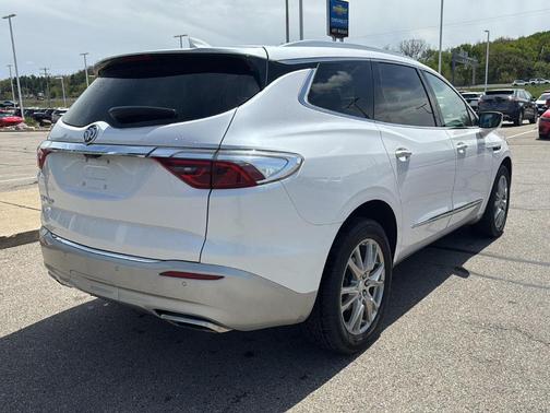 2022 Buick Enclave Premium