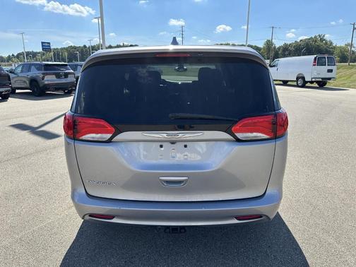 2017 Chrysler Pacifica Touring