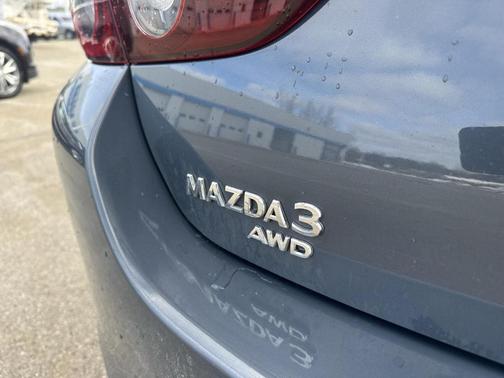 2025 Mazda Mazda3 2.5 S Carbon Edition