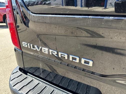 Black 2021 Chevrolet Silverado 1500 High Country