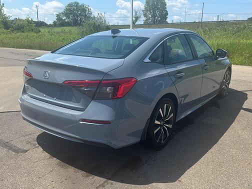 Sonic Gray Pearl 2024 Honda Civic EX