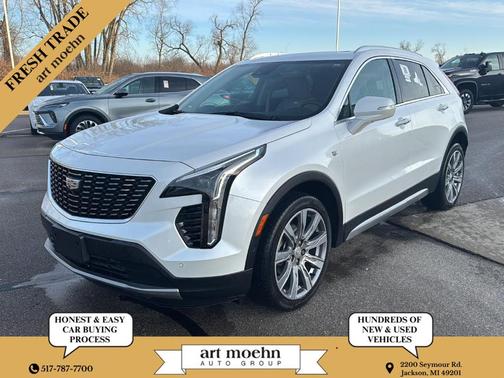 2022 Cadillac XT4 Premium Luxury