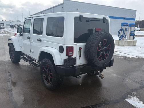 2017 Jeep Wrangler Unlimited Sahara
