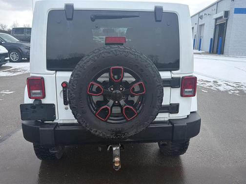 2017 Jeep Wrangler Unlimited Sahara