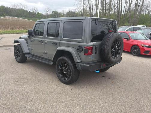 Sting Gray Clearcoat 2023 Jeep Wrangler 4xe Sahara