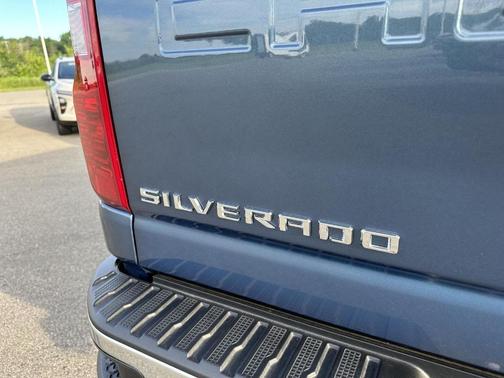 Lakeshore Blue Metallic 2025 Chevrolet Silverado 2500 LT