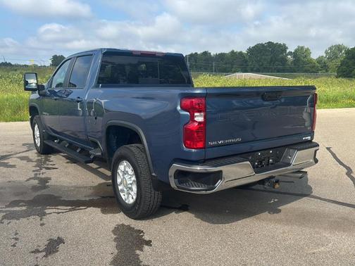 Lakeshore Blue Metallic 2025 Chevrolet Silverado 2500 LT