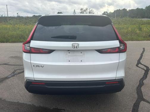 Platinum White Pearl 2024 Honda CR-V EX