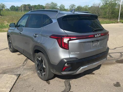 Steel Gray 2025 Kia Seltos EX