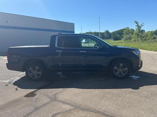 Obsidian Blue Pearl 2022 Honda Ridgeline RTL-E