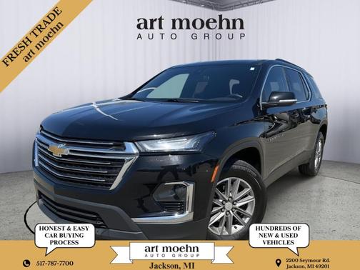 Mosaic Black Metallic 2023 Chevrolet Traverse LT Cloth