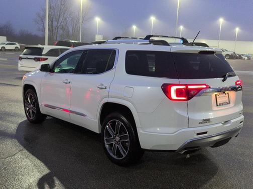 2018 GMC Acadia Denali