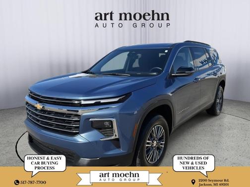 2025 Chevrolet Traverse LT