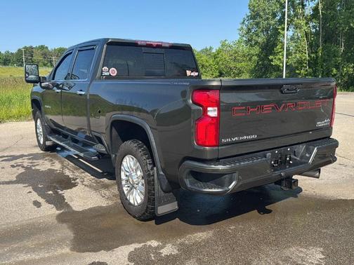 2022 Chevrolet Silverado 2500 High Country