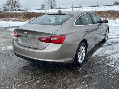 2024 Chevrolet Malibu LT