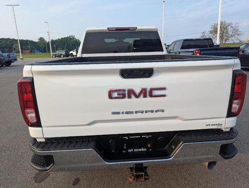 2022 GMC Sierra 2500 Pro
