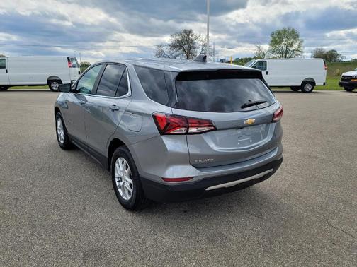 Sterling Gray Metallic 2024 Chevrolet Equinox LT
