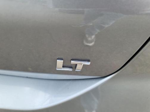 Sterling Gray Metallic 2024 Chevrolet Equinox LT