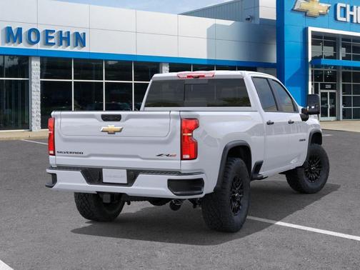 Summit White 2026 Chevrolet Silverado 2500 ZR2