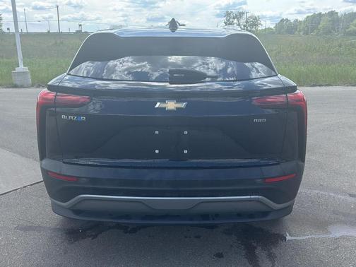 Black 2024 Chevrolet Blazer EV eAWD LT