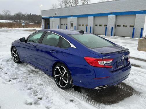 2022 Honda Accord Sport SE