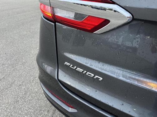 Magnetic Metallic 2020 Ford Fusion SE