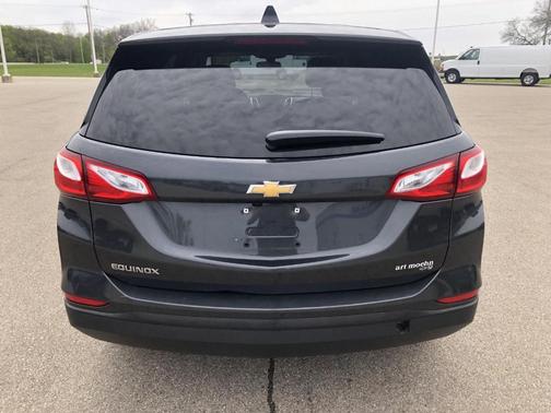 Nightfall Gray Metallic 2019 Chevrolet Equinox LS