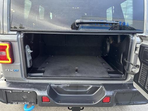 Sting Gray Clearcoat 2023 Jeep Wrangler 4xe Sahara