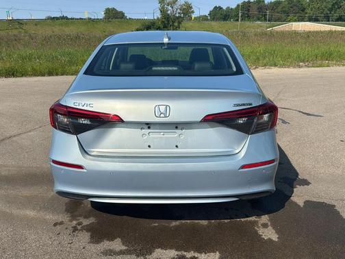 2022 Honda Civic Touring