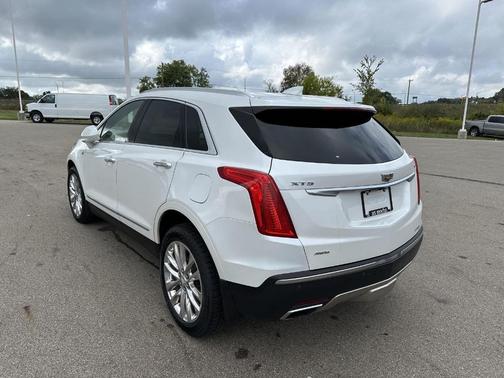 2017 Cadillac XT5 Platinum