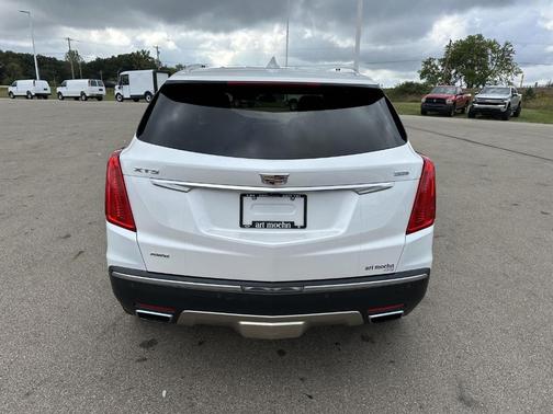 2017 Cadillac XT5 Platinum
