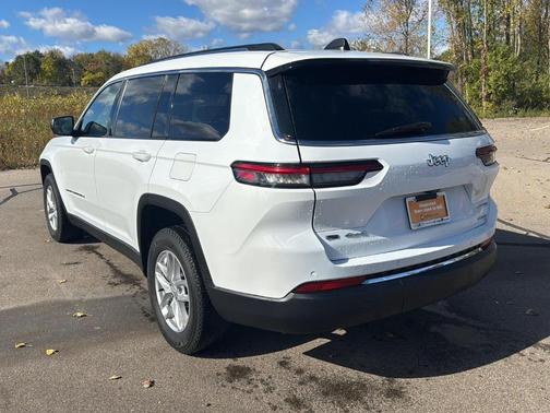 2021 Jeep Grand Cherokee L Laredo