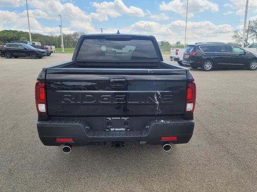Crystal Black Pearl 2026 Honda Ridgeline Sport