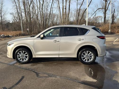 2025 Mazda CX-5 2.5 S Preferred Package