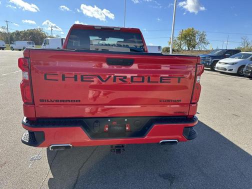 2021 Chevrolet Silverado 1500 Custom
