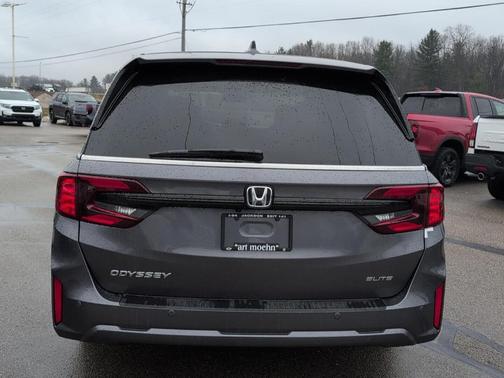 Modern Steel Metallic 2026 Honda Odyssey Elite