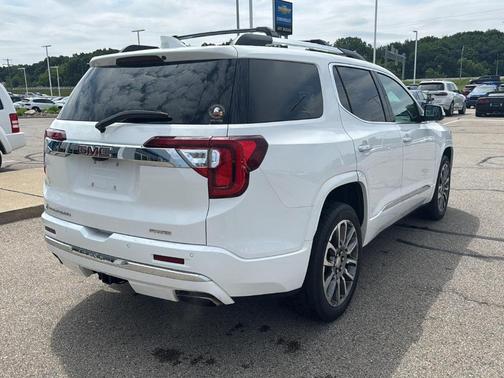 2021 GMC Acadia Denali
