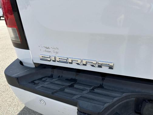Summit White 2011 GMC Sierra 2500 Denali