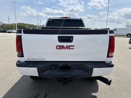 Summit White 2011 GMC Sierra 2500 Denali