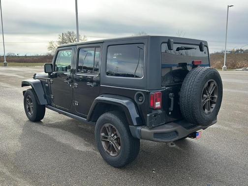 2016 Jeep Wrangler Unlimited Sahara