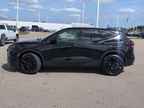 Black 2021 Chevrolet Blazer 2LT
