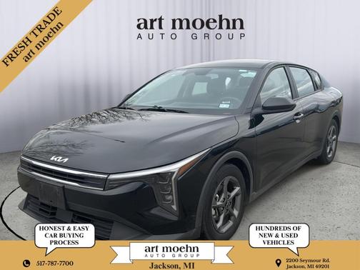 Aurora Black Pearl 2025 Kia K4