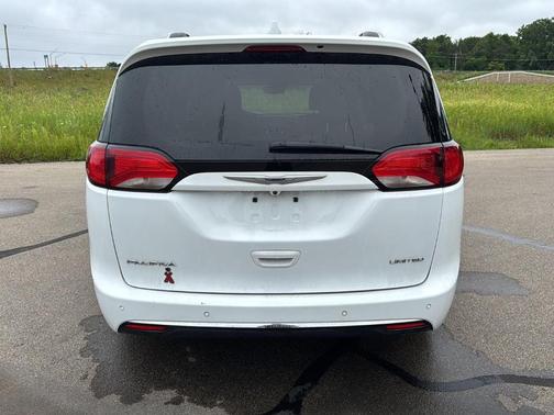 2020 Chrysler Pacifica Limited